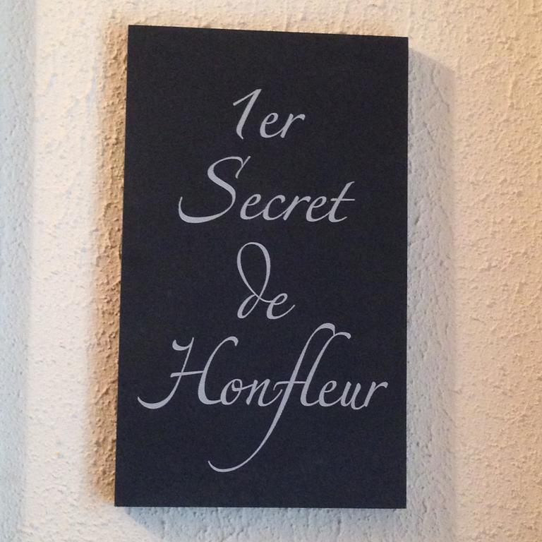 1Er Secret De Honfleur Apartment Bilik gambar