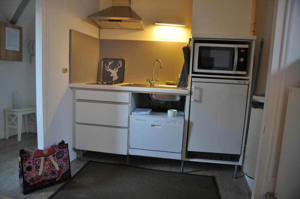 1Er Secret De Honfleur Apartment Bilik gambar