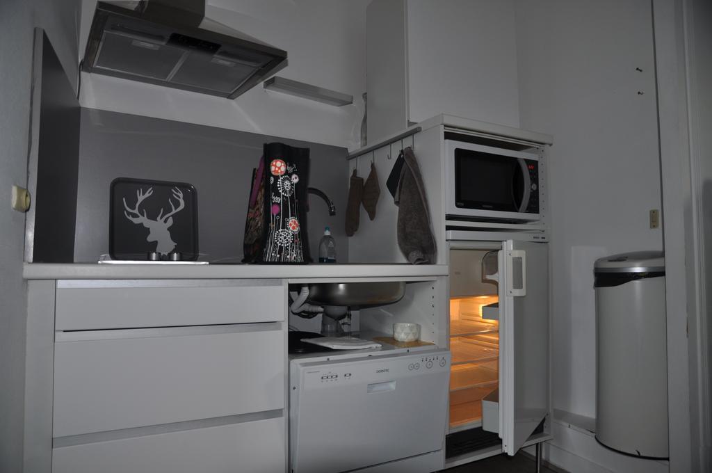 1Er Secret De Honfleur Apartment Bilik gambar